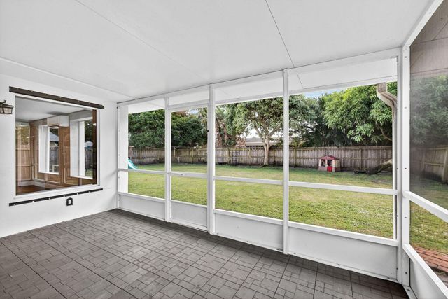 4368 Fuschia Circle N, Palm Beach Gardens, FL 33410