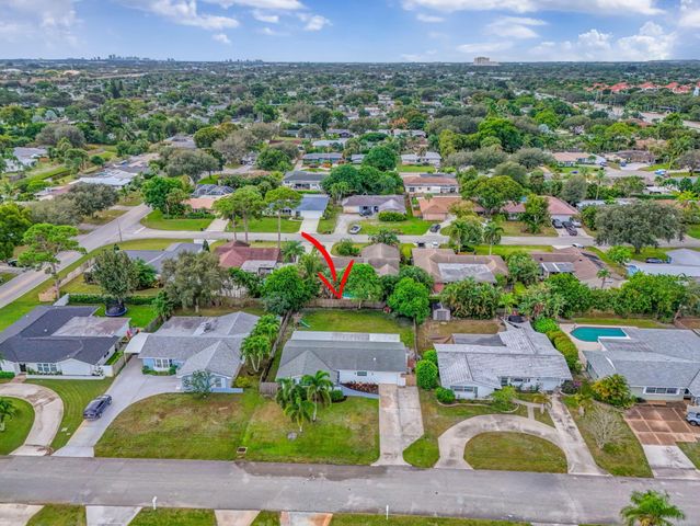 4368 Fuschia Circle N, Palm Beach Gardens, FL 33410
