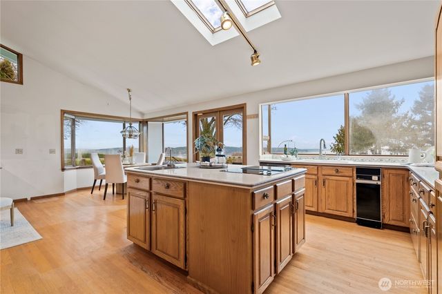 5717 88th Street SW, Mukilteo, WA 98275