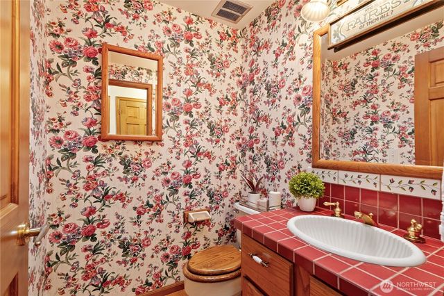 5717 88th Street SW, Mukilteo, WA 98275