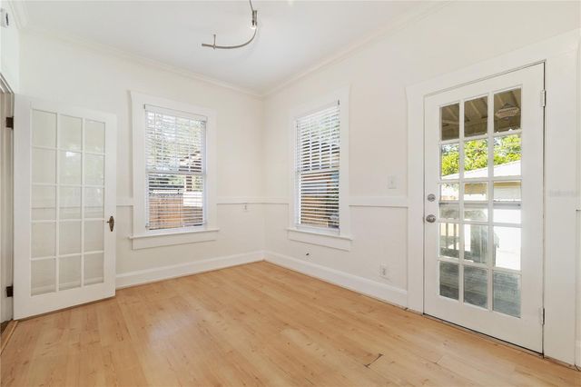 113 W POWHATAN AVENUE, Tampa, FL 33604