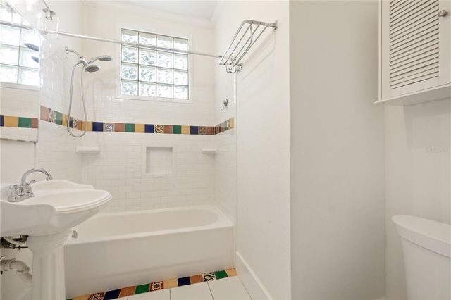 113 W POWHATAN AVENUE, Tampa, FL 33604