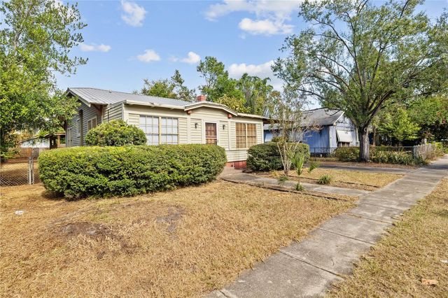 113 W POWHATAN AVENUE, Tampa, FL 33604