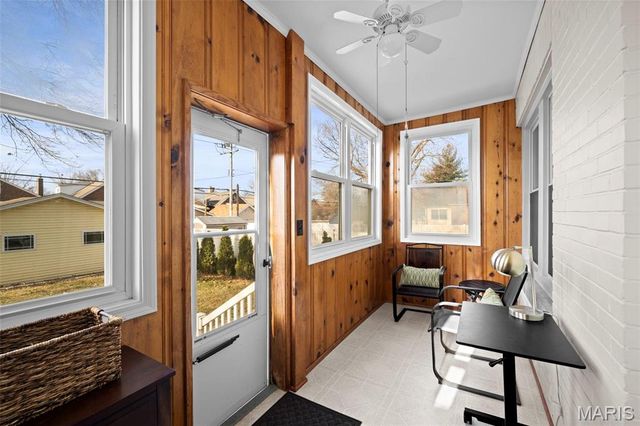 4056 Quincy Street, St Louis, MO 63116