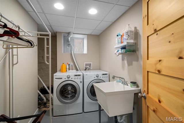 4056 Quincy Street, St Louis, MO 63116