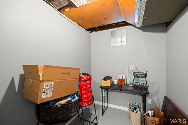 4056 Quincy Street, St Louis, MO 63116