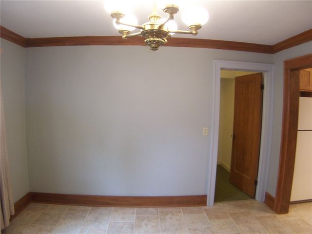 86 Everett Street, Greece, NY 14615