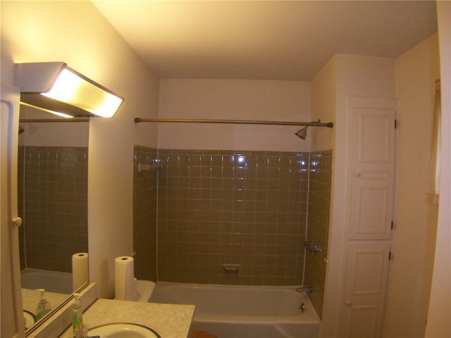 86 Everett Street, Greece, NY 14615