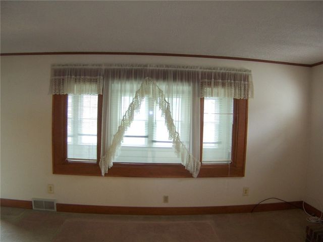 86 Everett Street, Greece, NY 14615