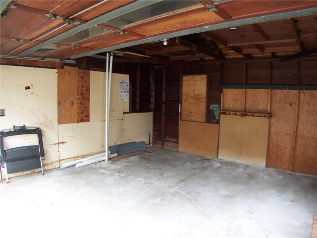 86 Everett Street, Greece, NY 14615