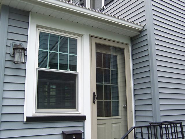 86 Everett Street, Greece, NY 14615