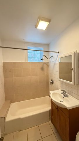 3137 W 42ND Street 1, Chicago, IL 60632