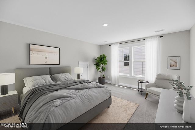 6812 Fellowship Drive, Leland, NC 28451