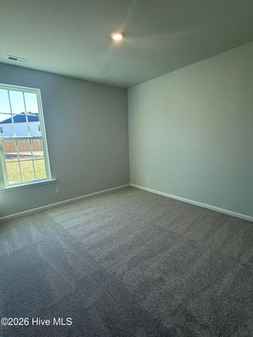 6812 Fellowship Drive, Leland, NC 28451