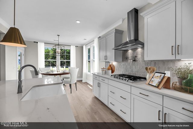 6812 Fellowship Drive, Leland, NC 28451