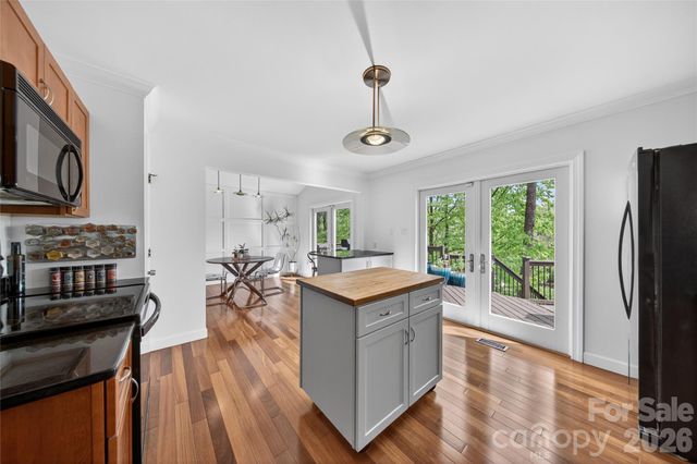 16118 Tana Tea Circle, Tega Cay, SC 29708