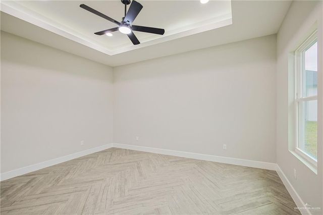 8039 N 50th Street, Mcallen, TX 78504