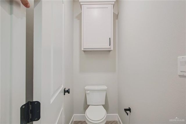 8039 N 50th Street, Mcallen, TX 78504