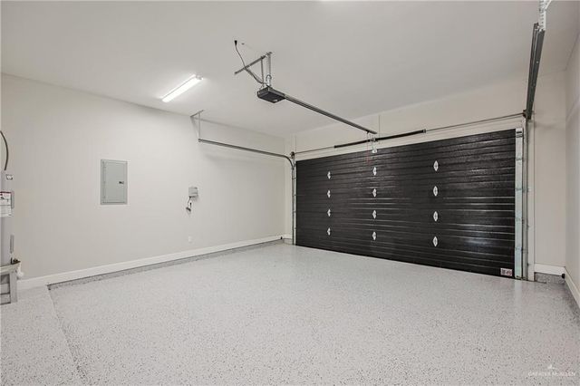 8039 N 50th Street, Mcallen, TX 78504