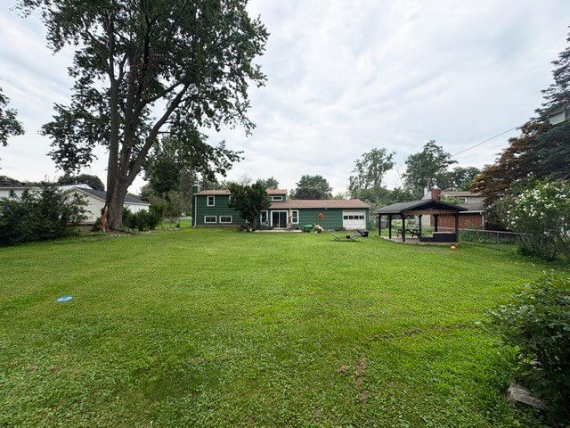 22 Sias Lane, Ogden, NY 14559