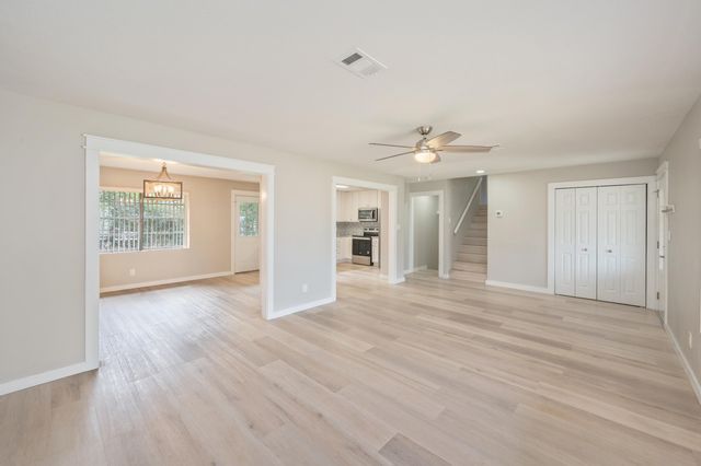 216 NW Chateaugay Street, Fort Walton Beach, FL 32548