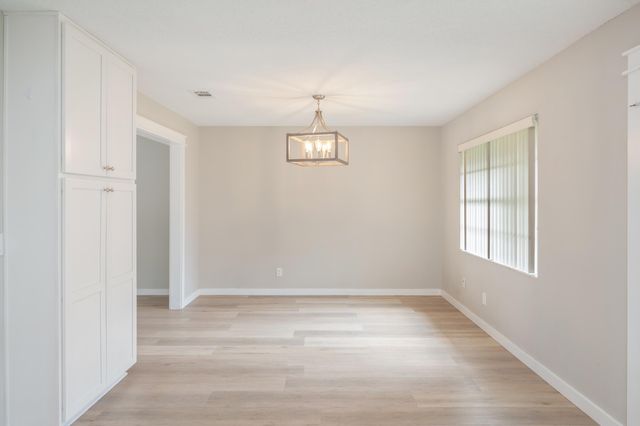 216 NW Chateaugay Street, Fort Walton Beach, FL 32548