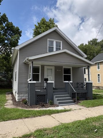 1025 Hamilton Avenue, Grand Rapids, MI 49504