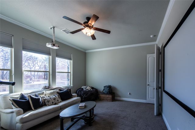 263 Hlavek Road, Decatur, TX 76234