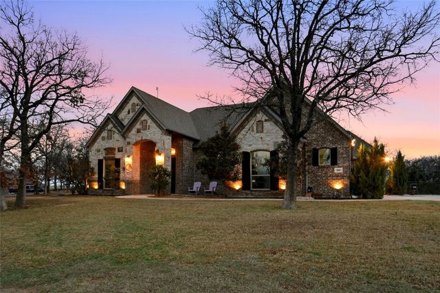 263 Hlavek Road, Decatur, TX 76234