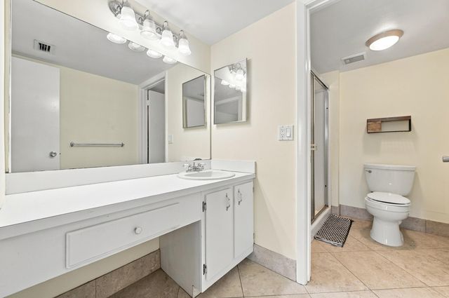 6585 Somerset Drive 102, Boca Raton, FL 33433