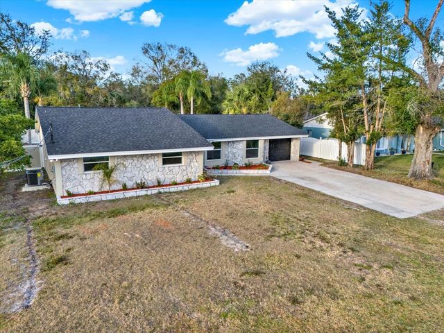 18803 TRACER DRIVE, Lutz, FL 33549