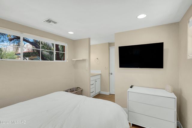 2110 E 7th Street, Tucson, AZ 85719