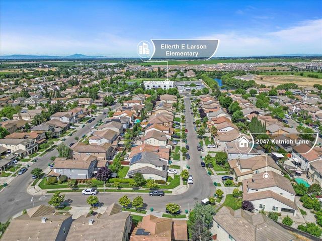 2047 Katnich Ln, Lodi, CA 95242