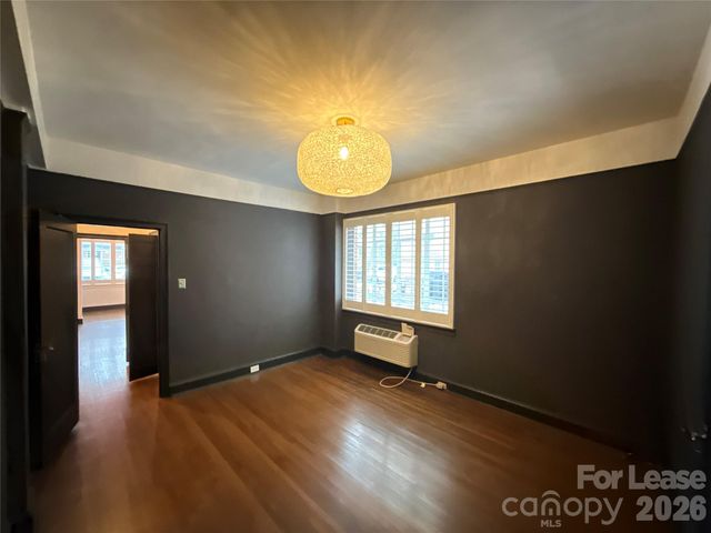 301 W 10th Street 106, Charlotte, NC 28202