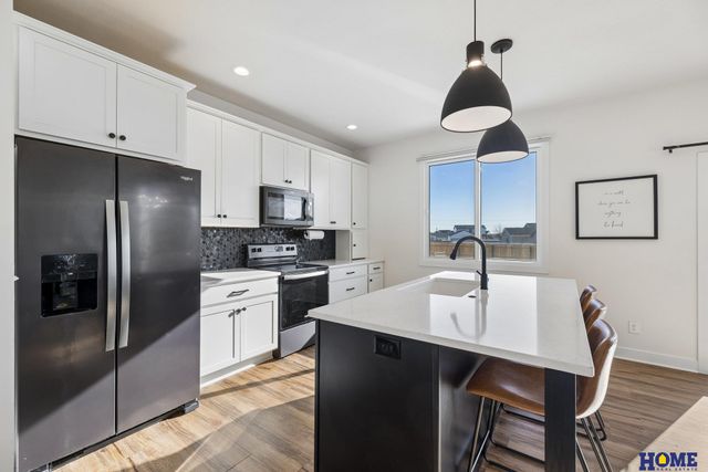 6626 Verano Drive, Lincoln, NE 68523