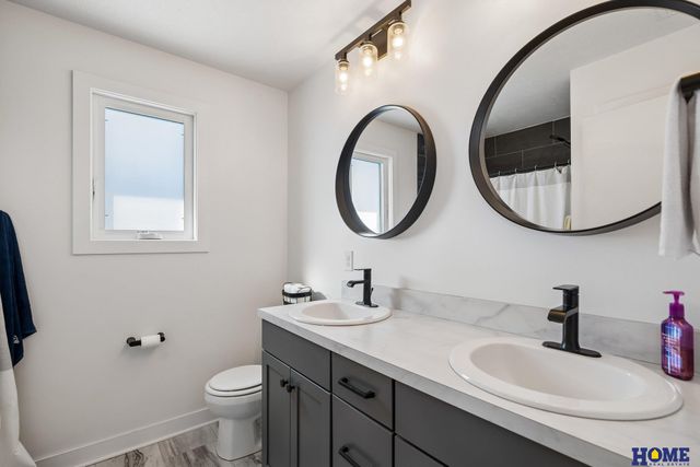 6626 Verano Drive, Lincoln, NE 68523