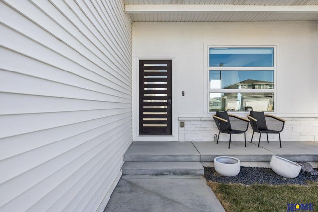 6626 Verano Drive, Lincoln, NE 68523