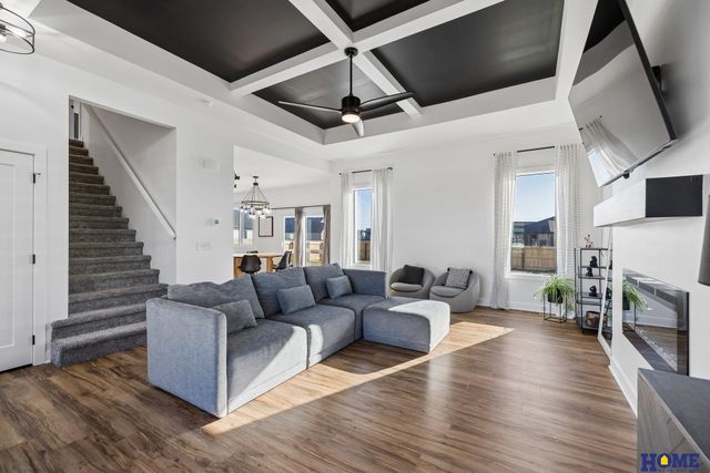 6626 Verano Drive, Lincoln, NE 68523