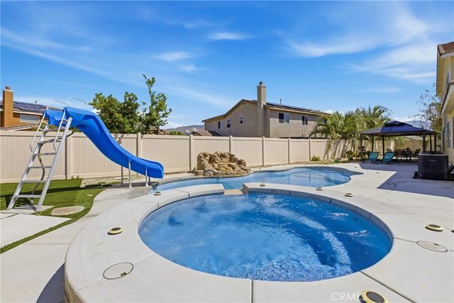 1387 Arrivo Court, San Jacinto, CA 92582