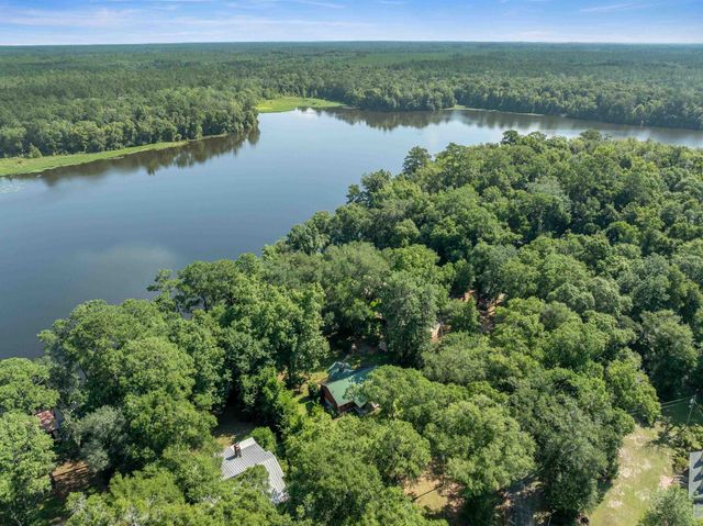 565 Gould Road, Quincy, FL 32351