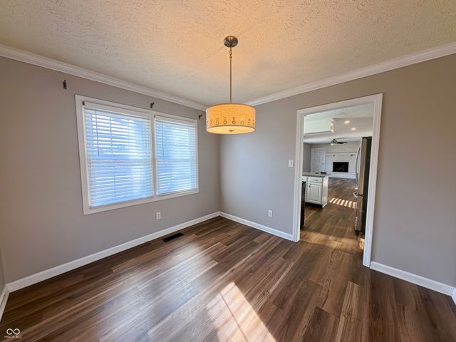 1045 Swinford Street, Shelbyville, IN 46176