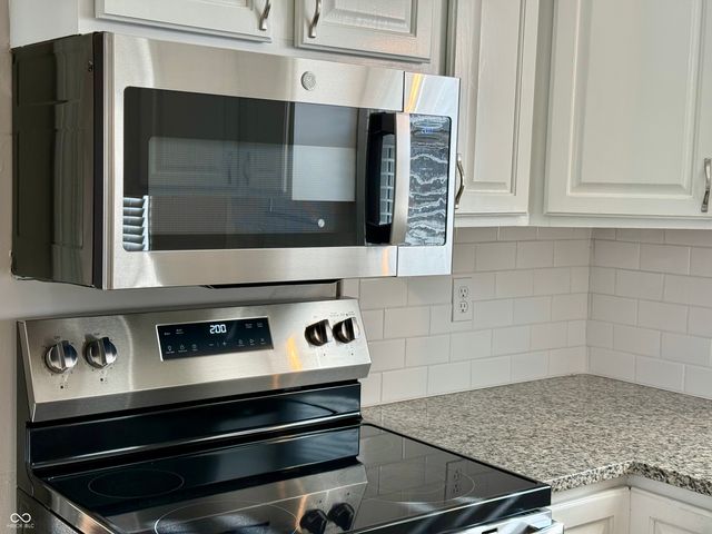 1045 Swinford Street, Shelbyville, IN 46176