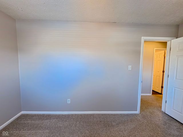 1045 Swinford Street, Shelbyville, IN 46176