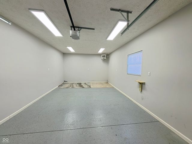 1045 Swinford Street, Shelbyville, IN 46176