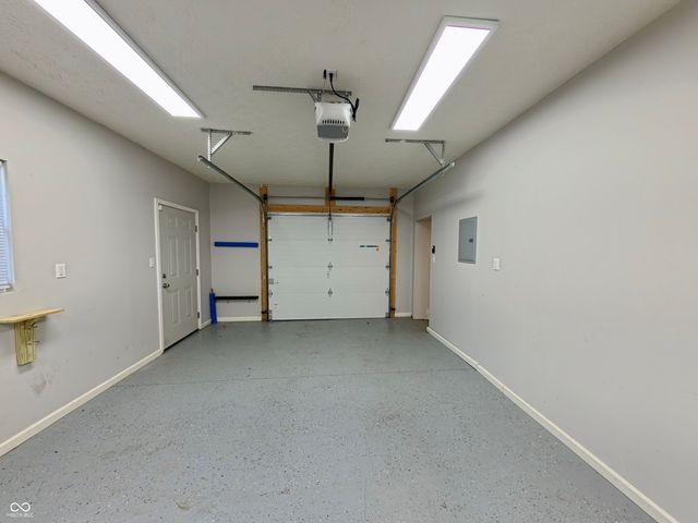 1045 Swinford Street, Shelbyville, IN 46176