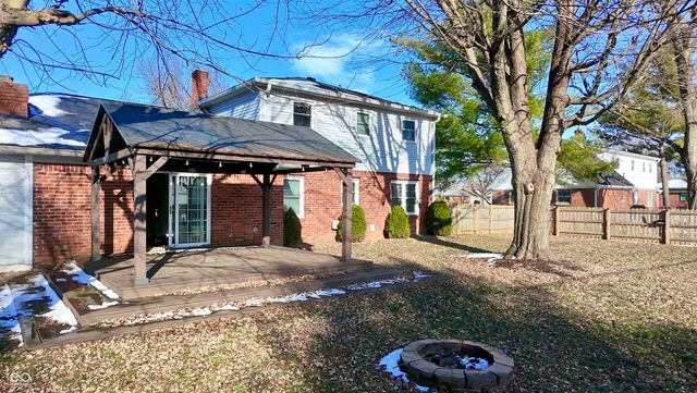 1045 Swinford Street, Shelbyville, IN 46176