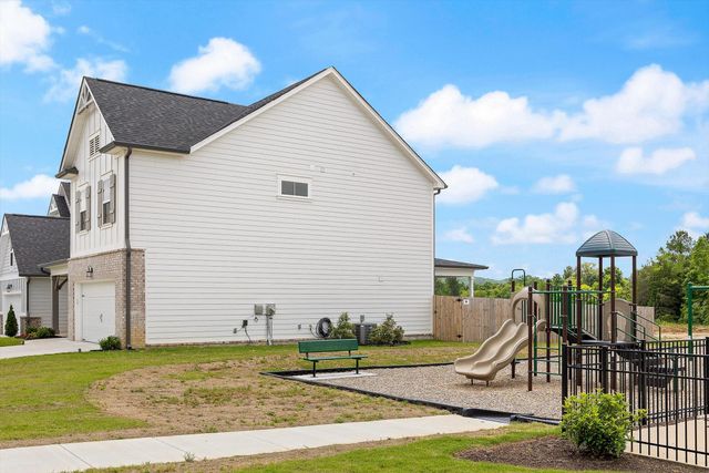 532 Sliding Home Run, Chattanooga, TN 37421