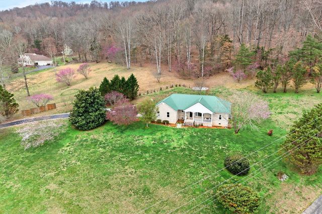 444 Mackie Rd, Sparta, TN 38583