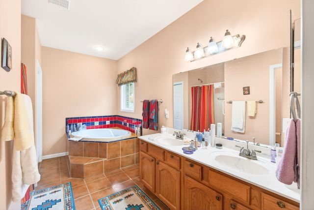 444 Mackie Rd, Sparta, TN 38583