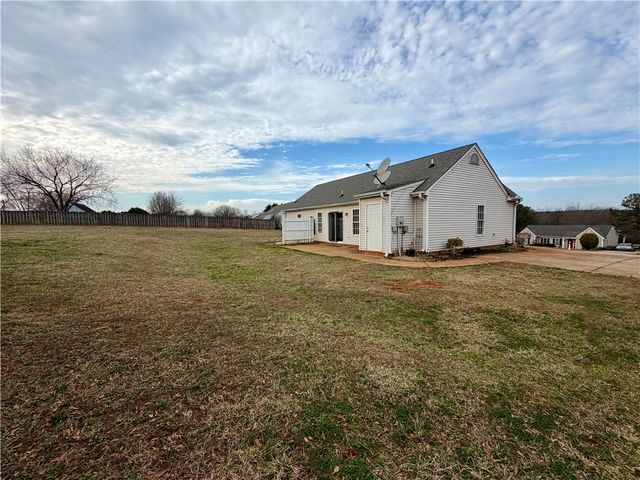 110 Wyndham Drive Drive, Pendleton, SC 29670